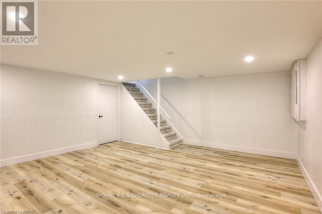 5 - 144 Jansen Avenue, Kitchener, Ontario  N2A 2L7 - Photo 14 - X12763606