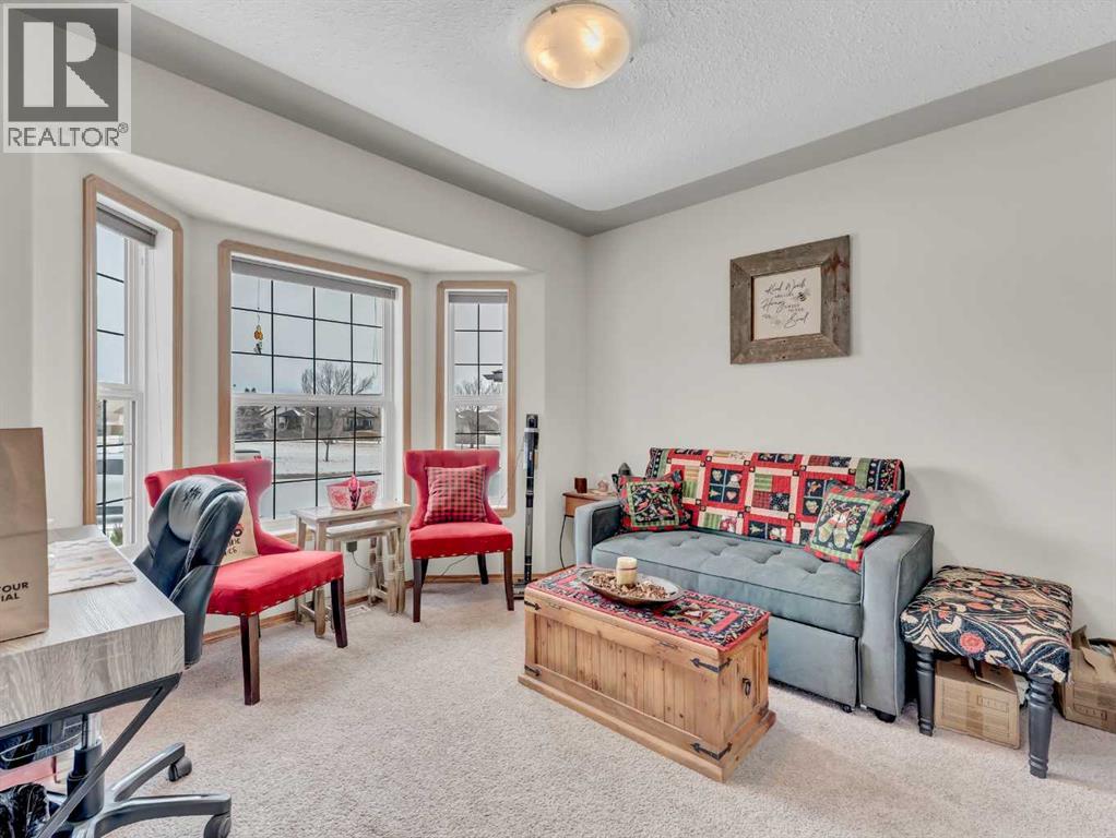 37 Terrace Green Ne, Medicine Hat, Alberta  T1C 0A2 - Photo 10 - A2281425