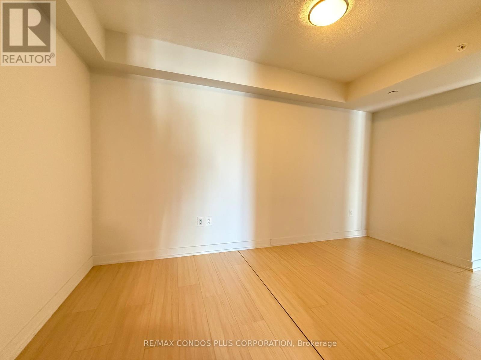 2502 - 75 Queens Wharf Road, Toronto, Ontario  M5V 0J8 - Photo 24 - C12611188