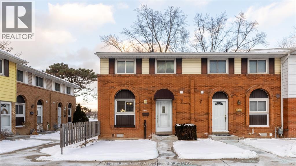 MLS# 26002711: 2920 Meadowbrook LANE Unit# 1, Windsor, Canada