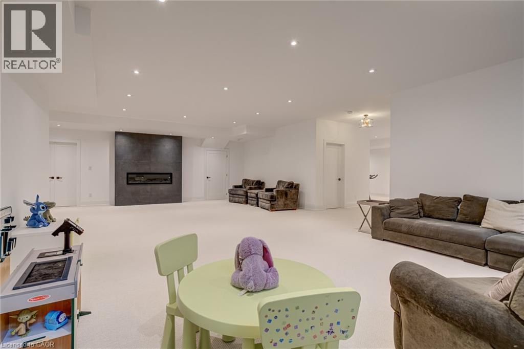 102 Cumming Court, Ancaster, Ontario  L9G 1V3 - Photo 40 - 40803362