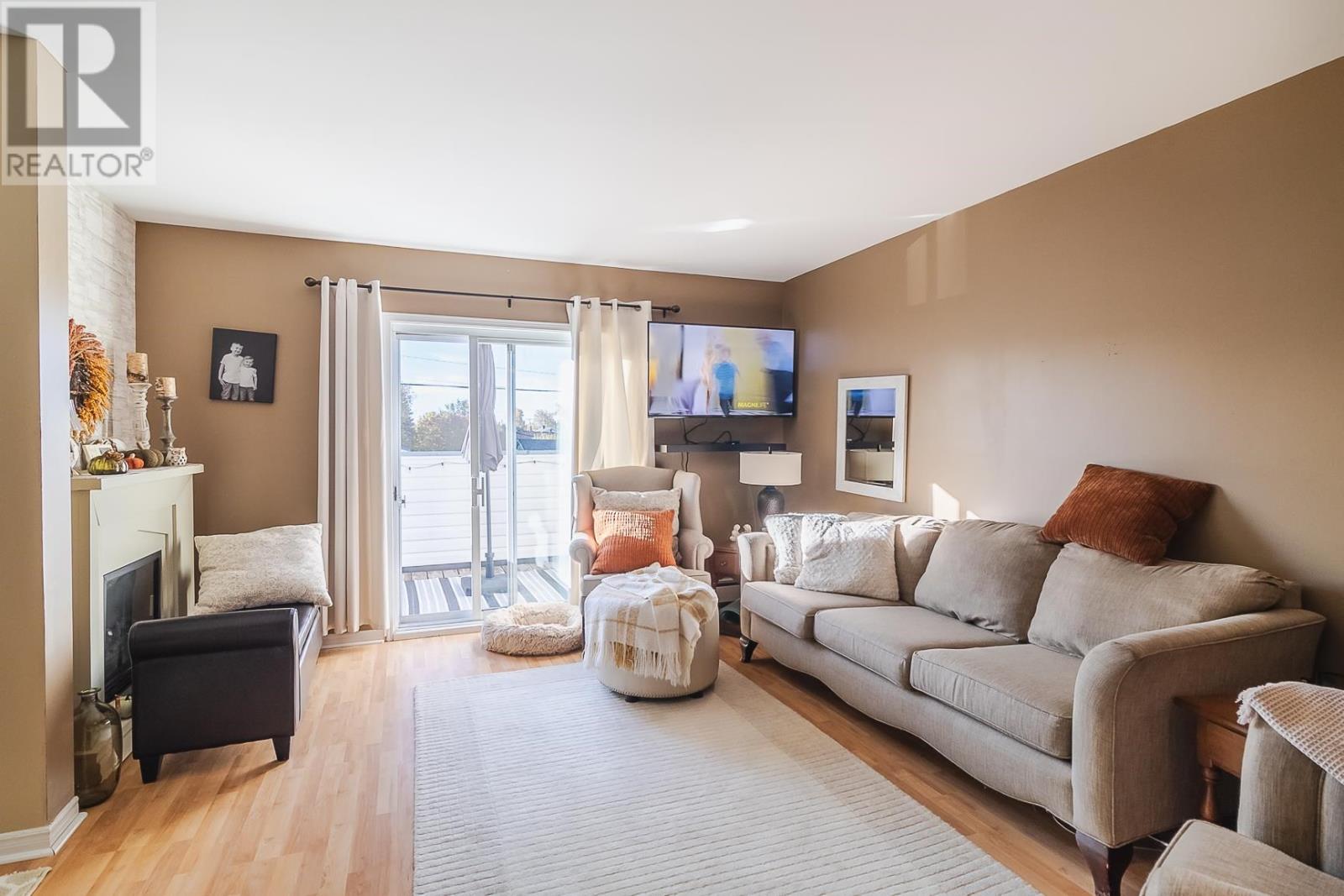 110-112 East Balfour St, Sault Ste. Marie, Ontario  P6C 1X5 - Photo 4 - SM252964