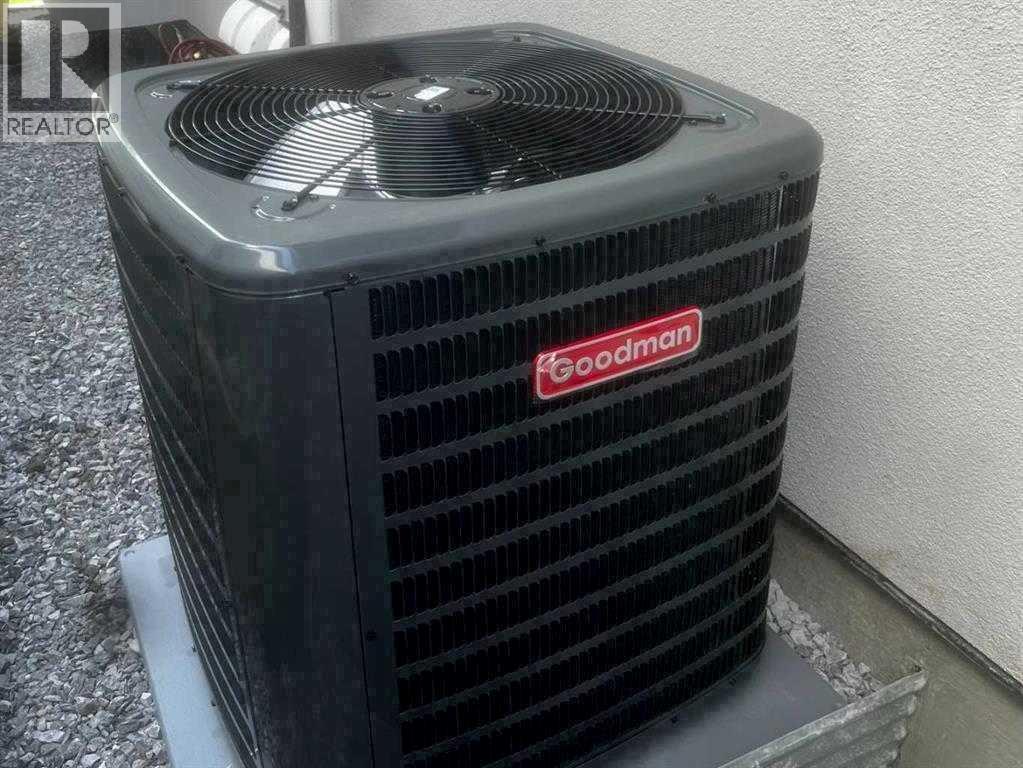 105 Hartford Road Nw, Calgary, Alberta  T2K 2A7 - Photo 43 - A2261195