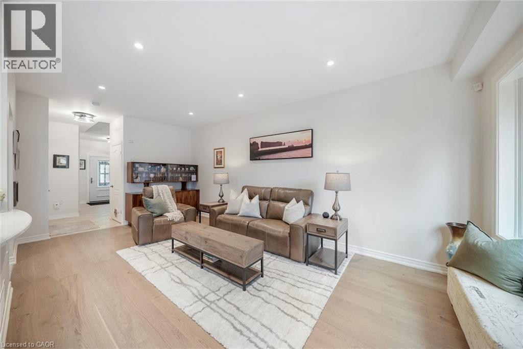 16 Olivia Place, Ancaster, Ontario  L9K 1R3 - Photo 8 - 40803067