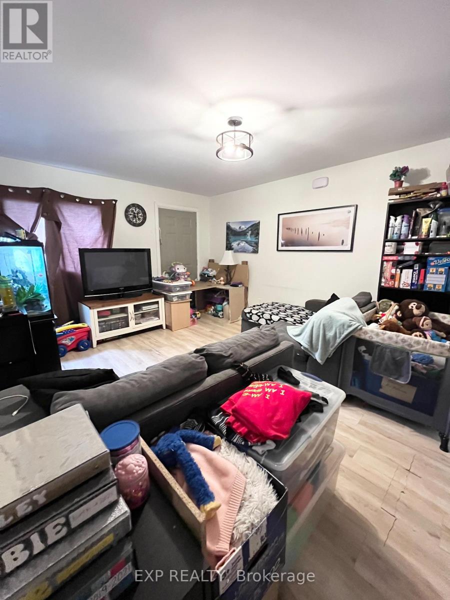 25 Station Street, St. Thomas, Ontario  N5P 2W8 - Photo 11 - X12763660