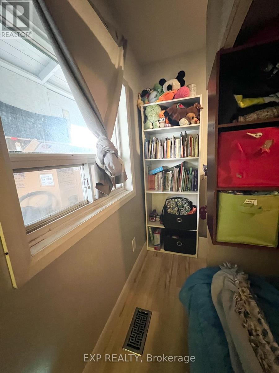 25 Station Street, St. Thomas, Ontario  N5P 2W8 - Photo 17 - X12763660