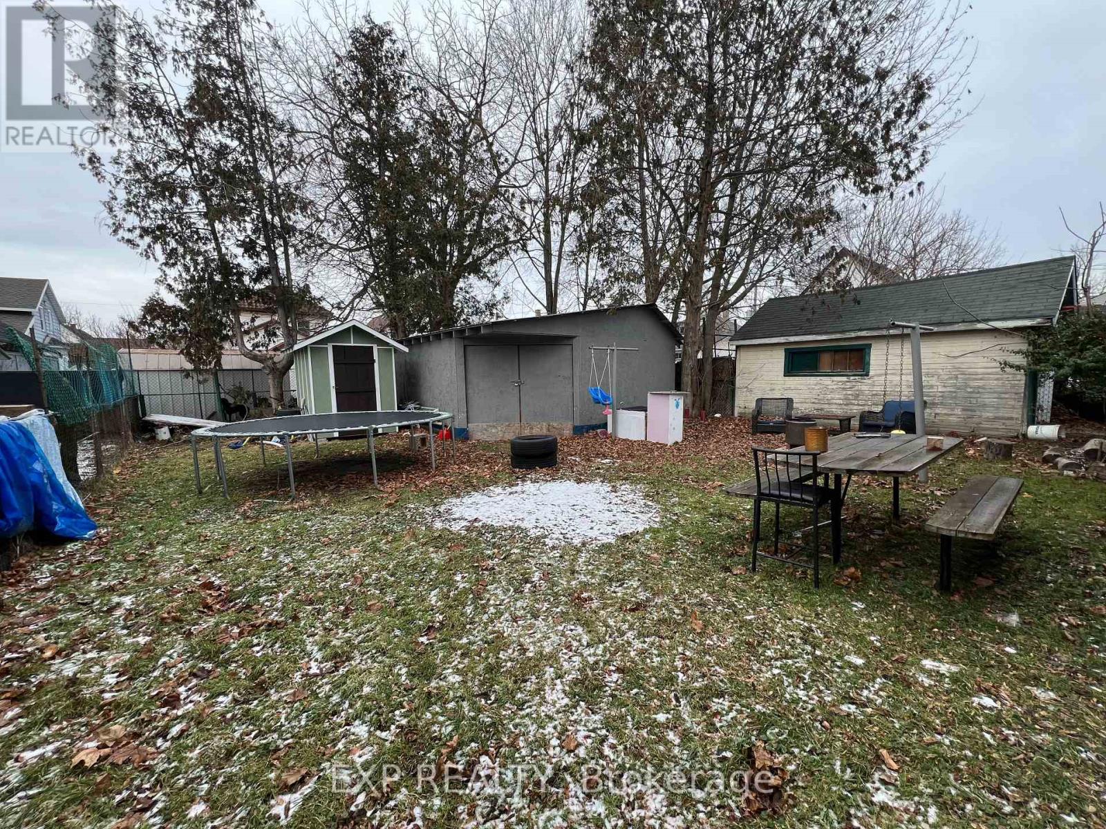 25 Station Street, St. Thomas, Ontario  N5P 2W8 - Photo 39 - X12763660