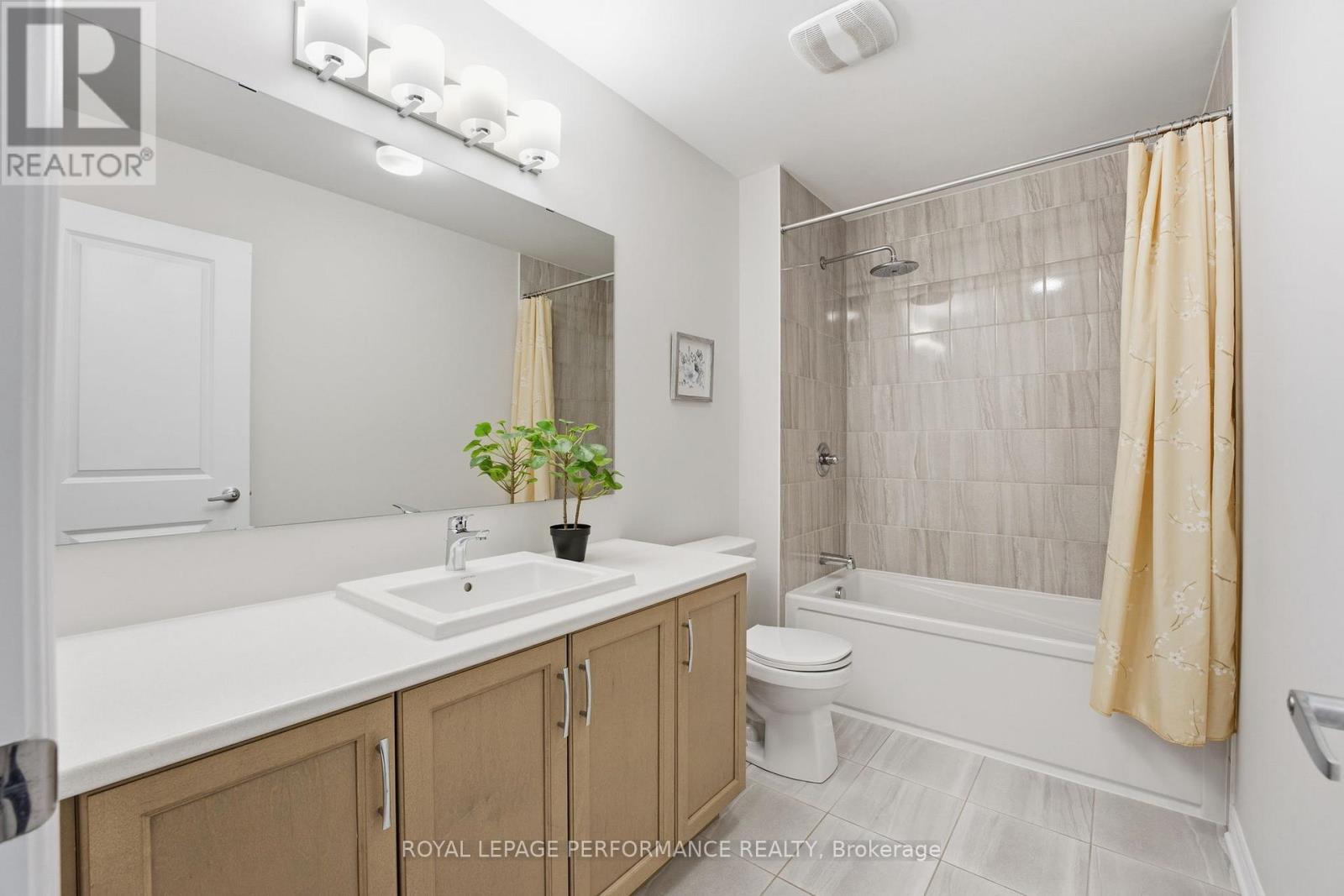 162 Lumen Place, Ottawa, Ontario  K1W 0T1 - Photo 34 - X12763652