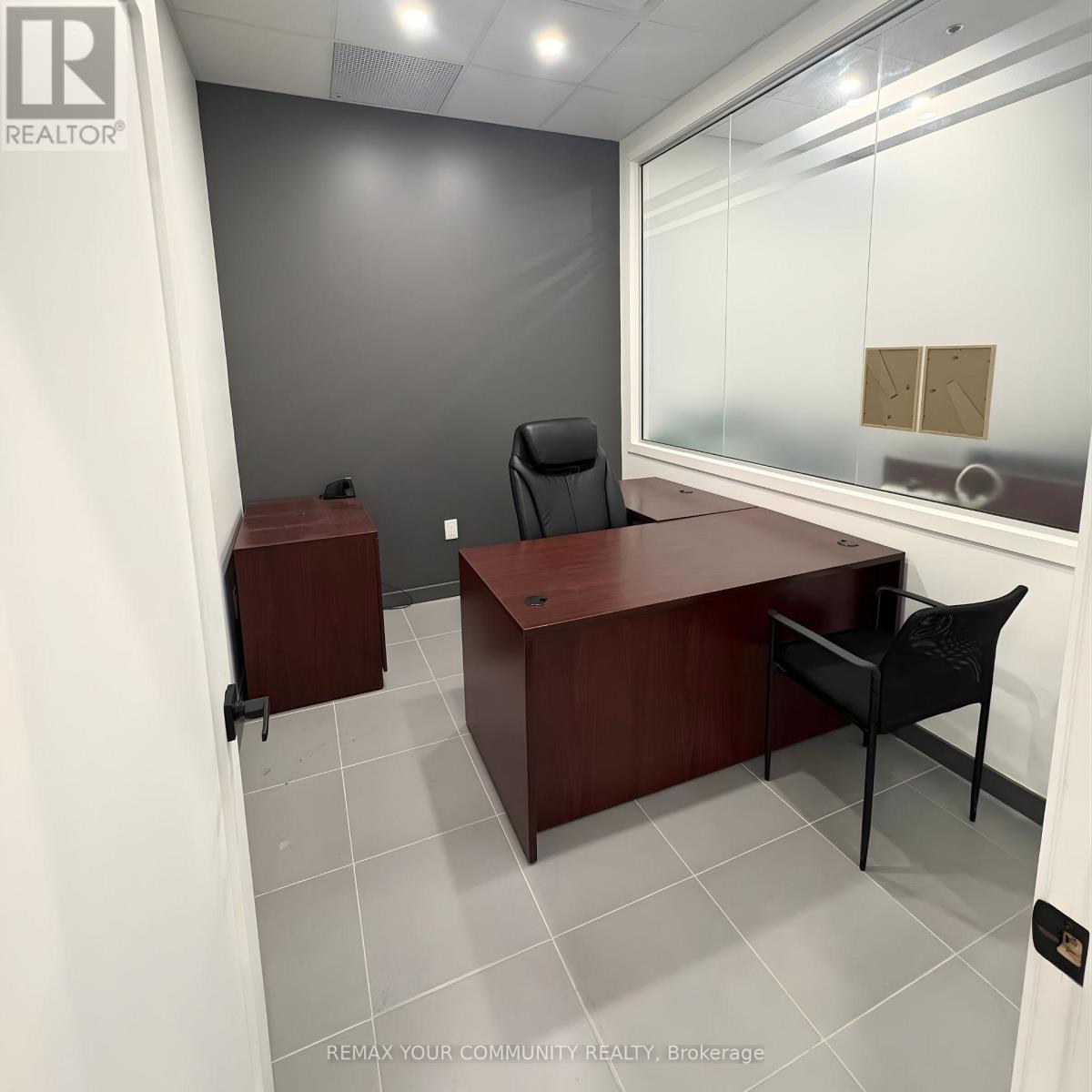 A9 - 311 Bowes Road, Vaughan, Ontario  L4K 1J1 - Photo 4 - N12759992