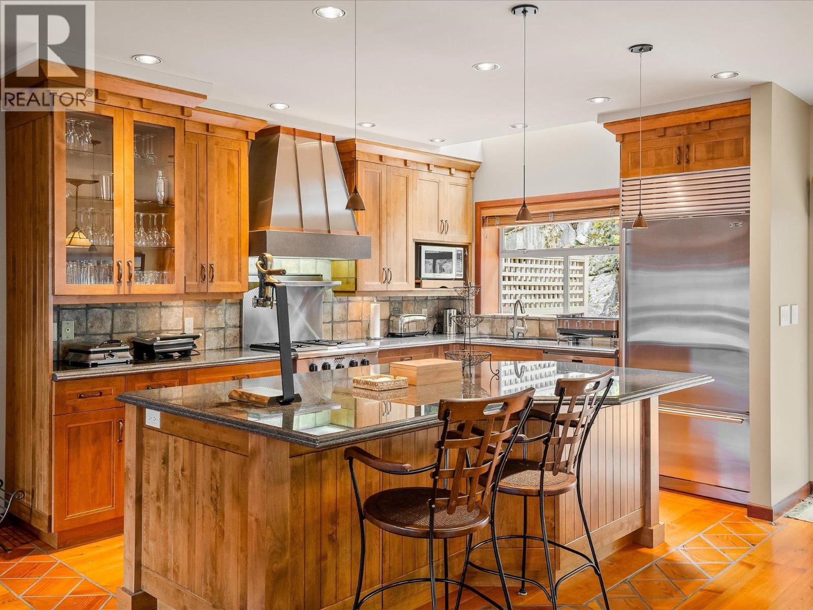 21 4501 Blackcomb Way, Whistler, British Columbia  V0N 1B4 - Photo 4 - R3087126