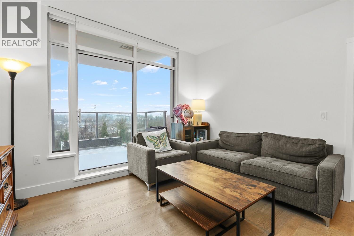 704 1675 Lions Gate Lane, North Vancouver, British Columbia  V7P 3B4 - Photo 2 - R3087135