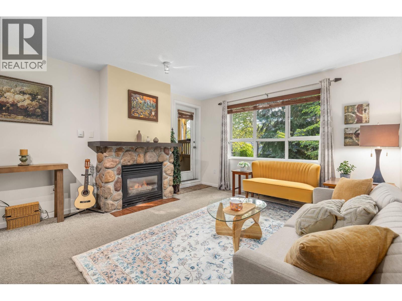 203 4314 Main Street, Whistler, British Columbia  V8E 1A8 - Photo 1 - R3087136