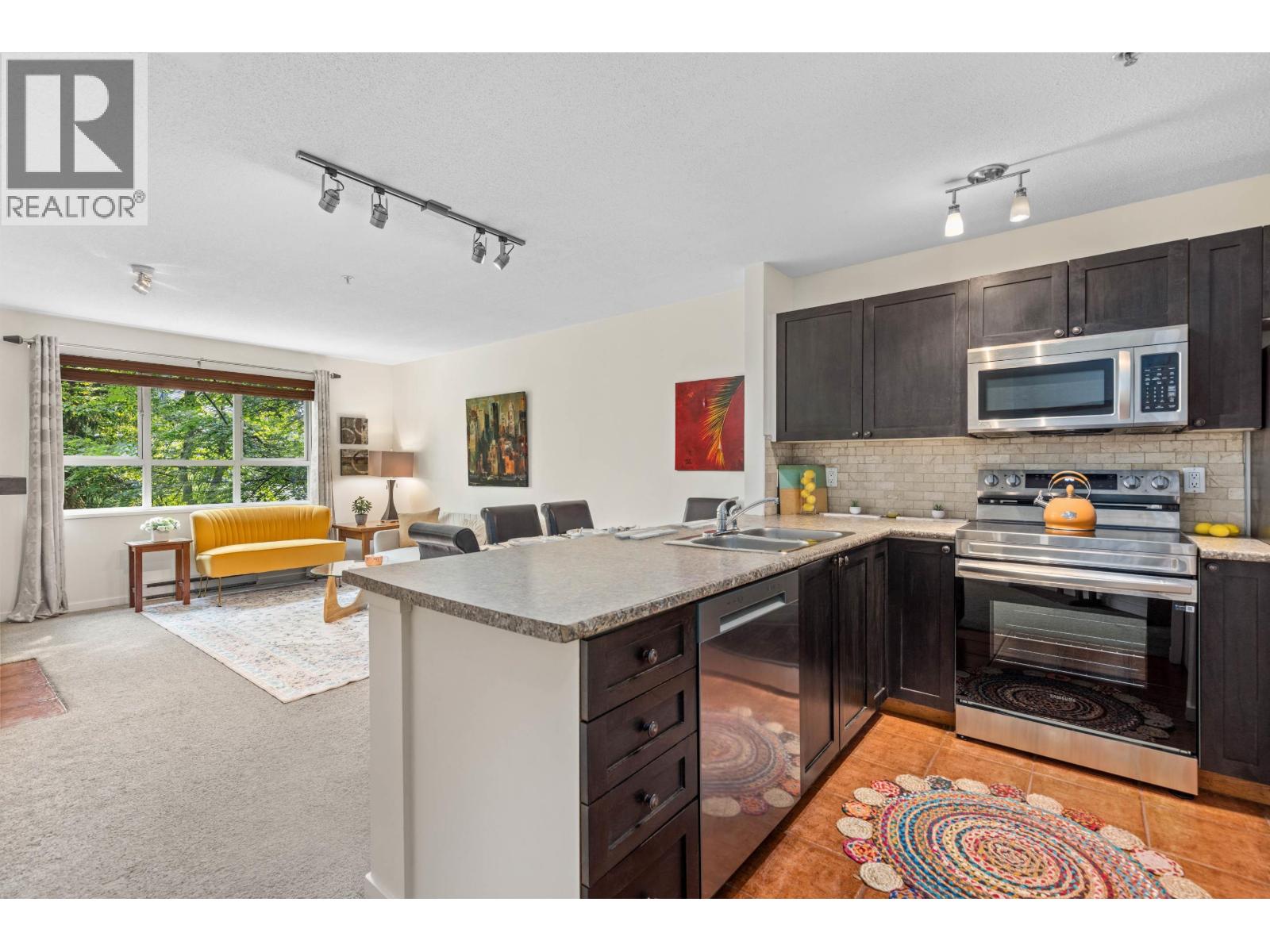 203 4314 Main Street, Whistler, British Columbia  V8E 1A8 - Photo 8 - R3087136