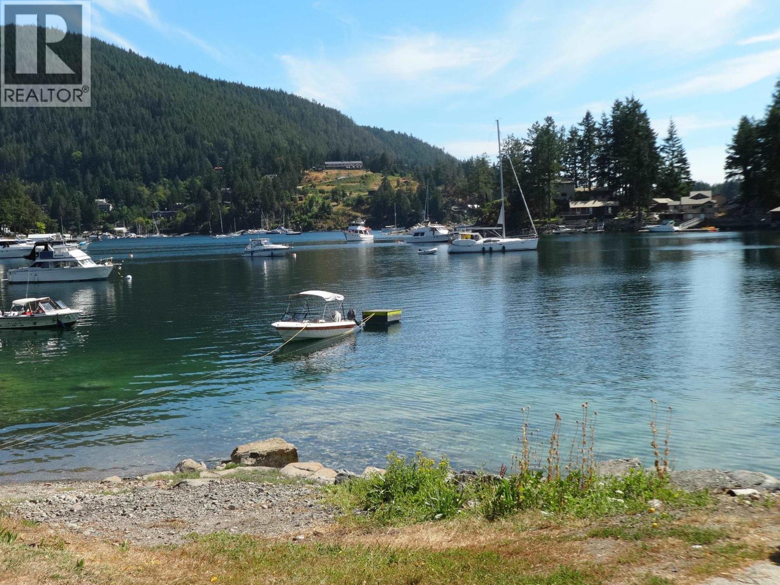 13173 Sexw'amin Street, Garden Bay, British Columbia  V0N 1S0 - Photo 29 - R3087143