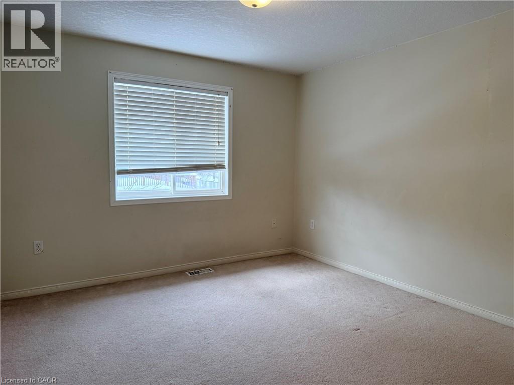 543 Brookmill Crescent, Waterloo, Ontario  N2V 2L9 - Photo 15 - 40803161