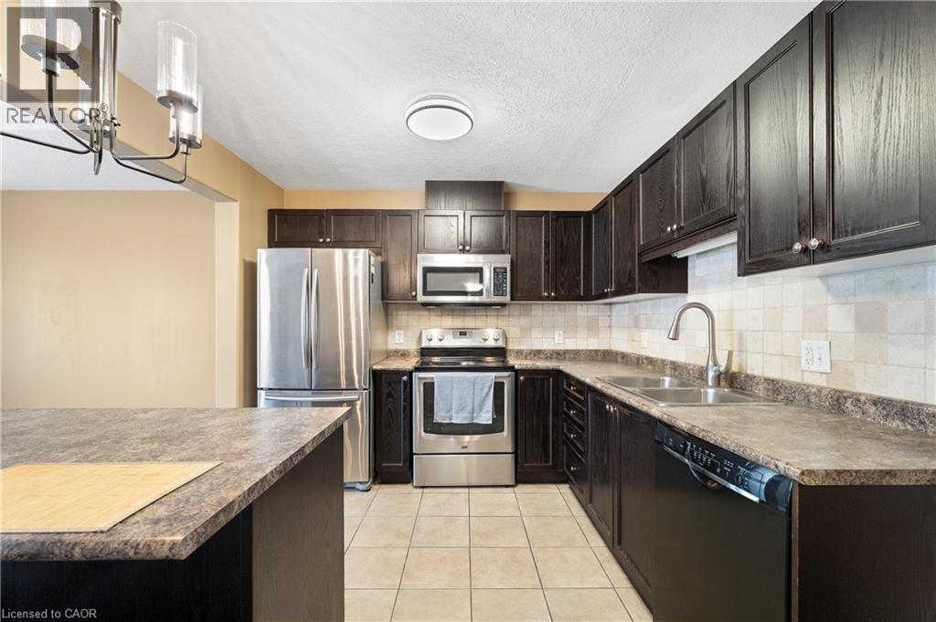 132 Windflower Drive, Kitchener, Ontario  N2E 3S9 - Photo 17 - 40801975