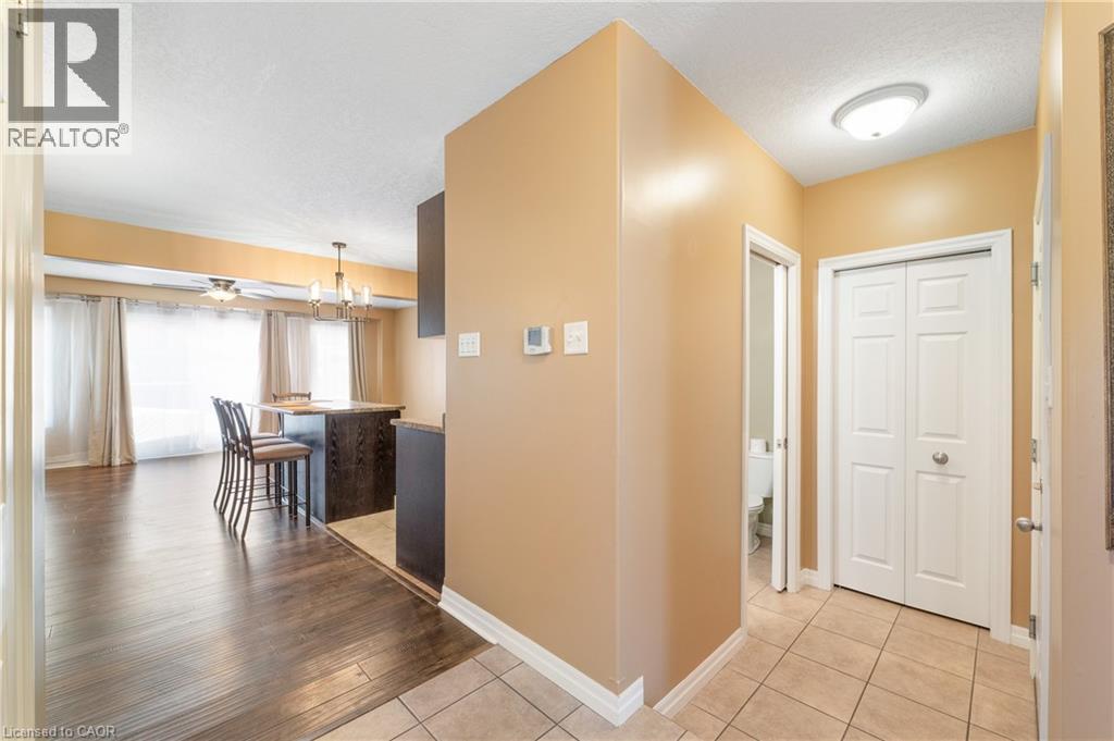 132 Windflower Drive, Kitchener, Ontario  N2E 3S9 - Photo 8 - 40801975