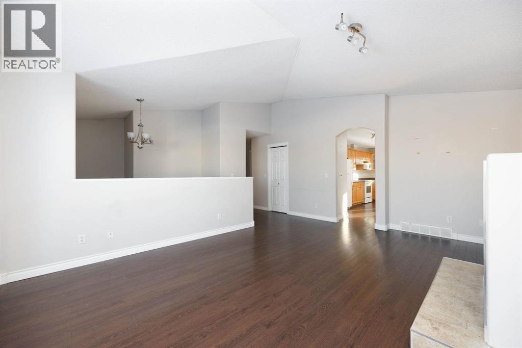 369 Mustang Road, Fort Mcmurray, Alberta  T9H 5K7 - Photo 6 - A2280196