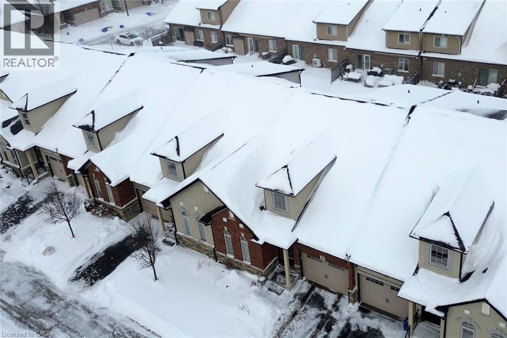 53 Redfern Avenue Unit# 29, Hamilton, Ontario  L9C 0E2 - Photo 2 - 40801629