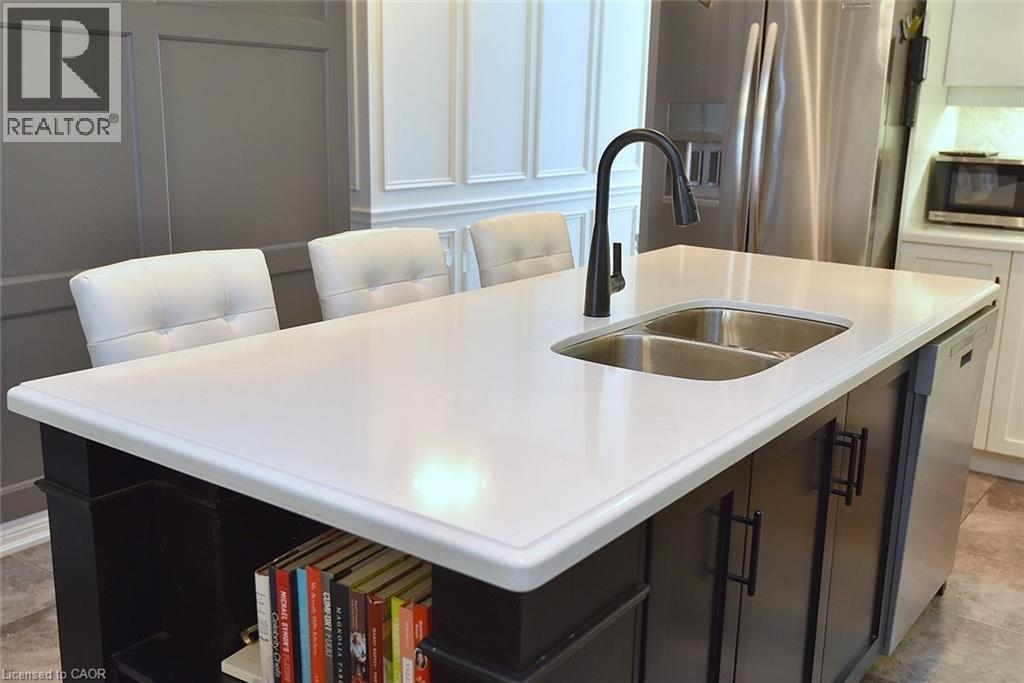 53 Redfern Avenue Unit# 29, Hamilton, Ontario  L9C 0E2 - Photo 19 - 40801629