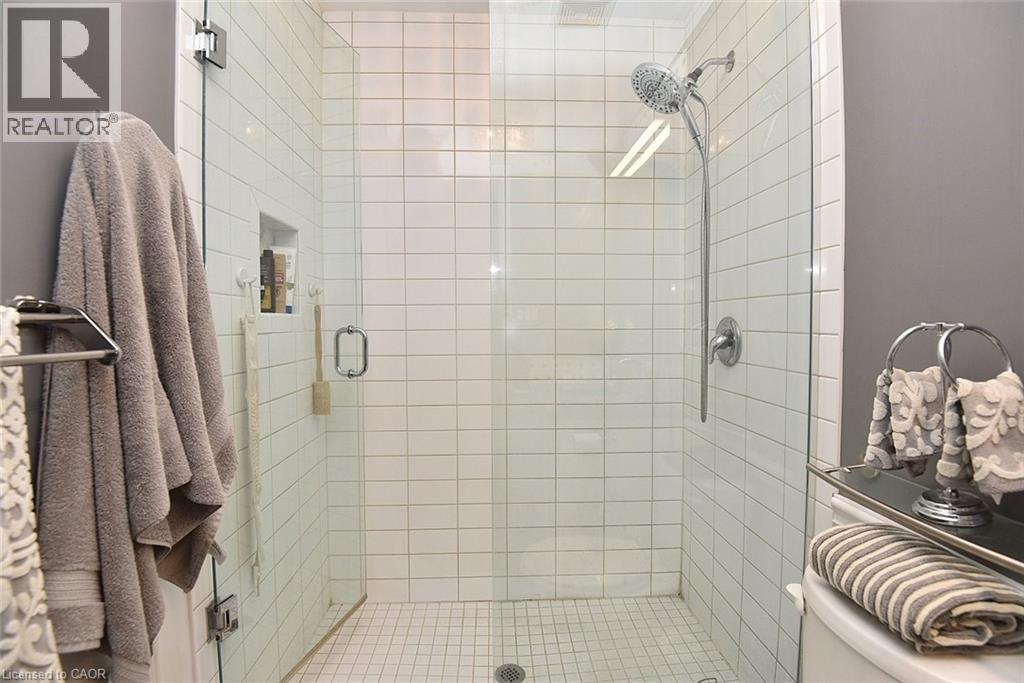 53 Redfern Avenue Unit# 29, Hamilton, Ontario  L9C 0E2 - Photo 33 - 40801629