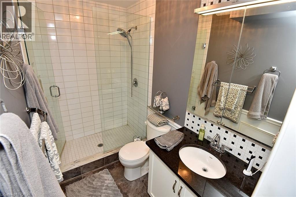 53 Redfern Avenue Unit# 29, Hamilton, Ontario  L9C 0E2 - Photo 35 - 40801629