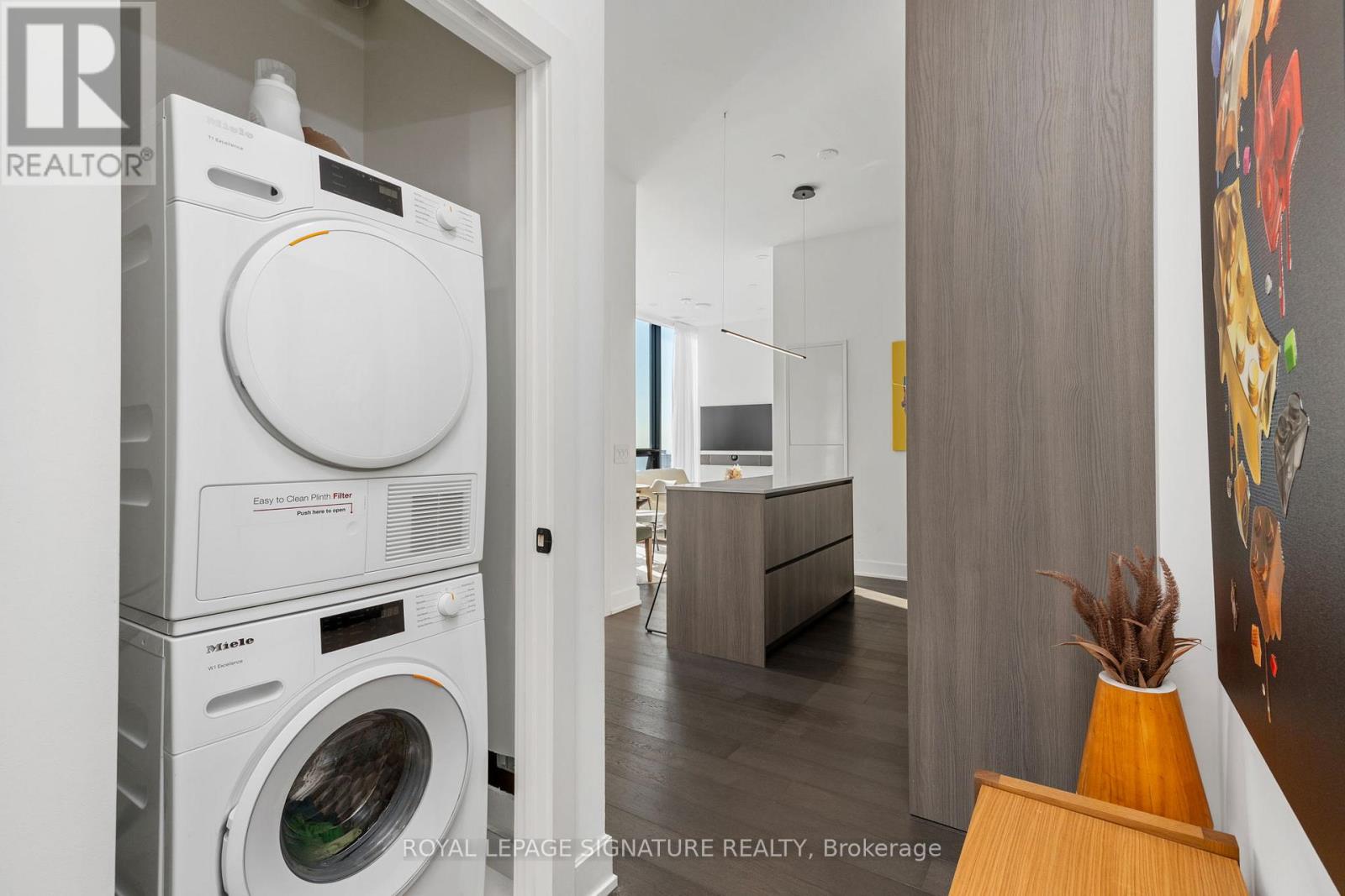 4101 - 15 Mercer Street, Toronto, Ontario  M5V 1H2 - Photo 4 - C12763634