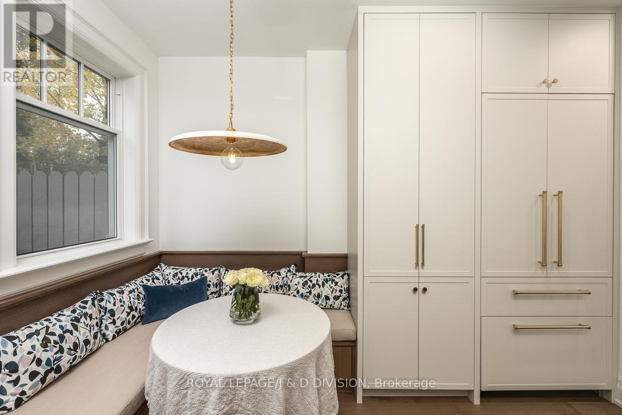 102 Shaftesbury Avenue, Toronto, Ontario  M4T 1A5 - Photo 20 - C12763664