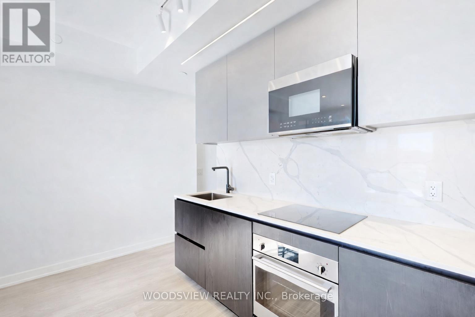 307 - 699 Sheppard Avenue E, Toronto, Ontario  M2K 0J5 - Photo 8 - C12763694