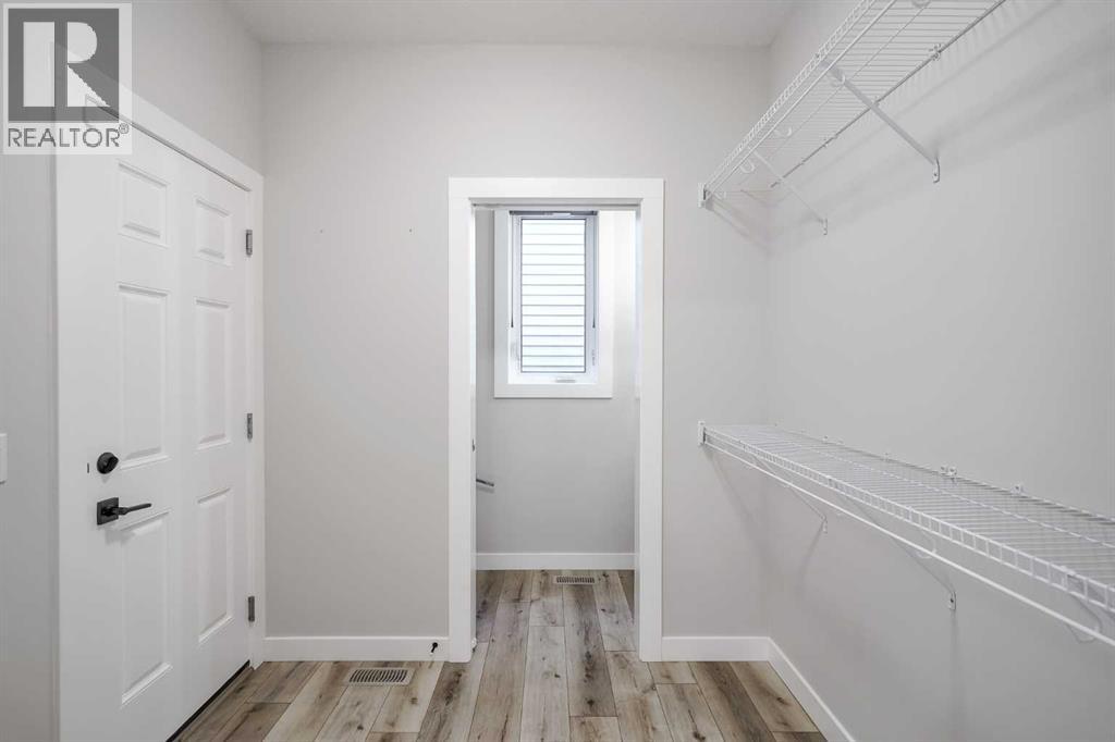 28 Willow Street, Cochrane, Alberta  T4C 2V3 - Photo 13 - A2277354