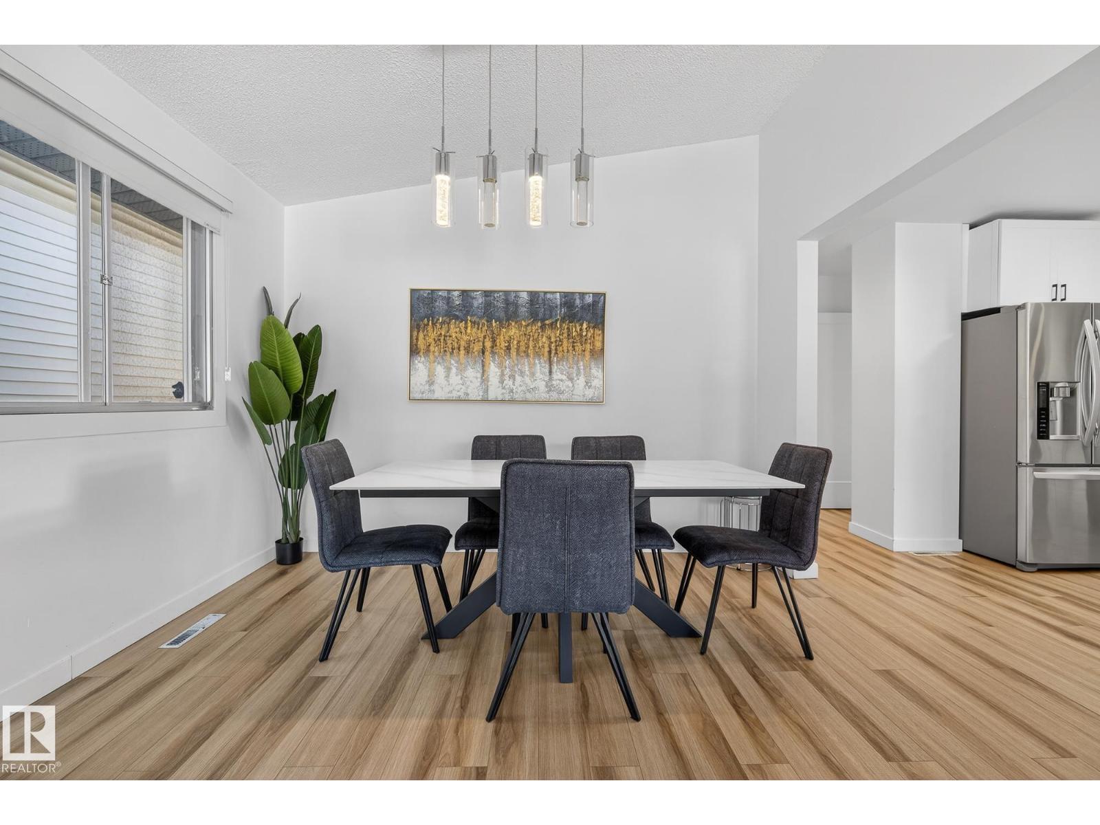 9616 64 St Nw, Edmonton, Alberta  T6B 1R2 - Photo 11 - E4472434