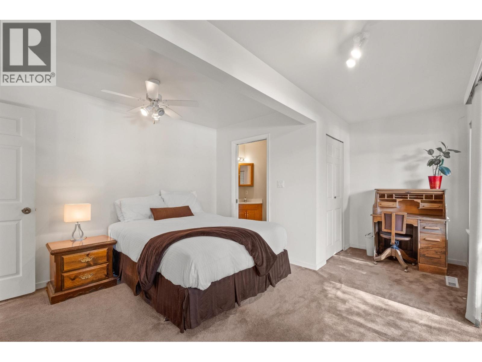 682 Seymour Boulevard, North Vancouver, British Columbia  V7J 2J6 - Photo 32 - R3086870