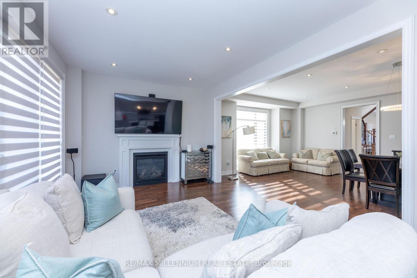 40 Frederick Pearson Street, East Gwillimbury, Ontario  L9N 0R8 - Photo 10 - N12763670