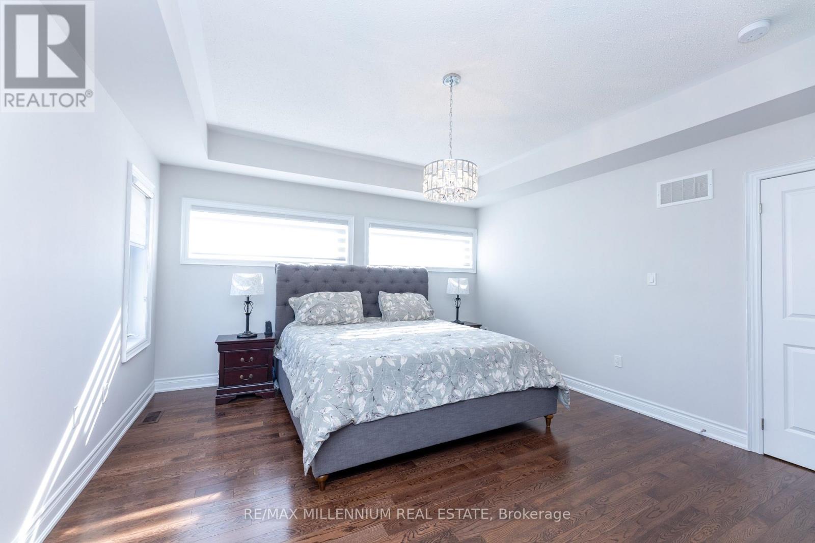 40 Frederick Pearson Street, East Gwillimbury, Ontario  L9N 0R8 - Photo 38 - N12763670