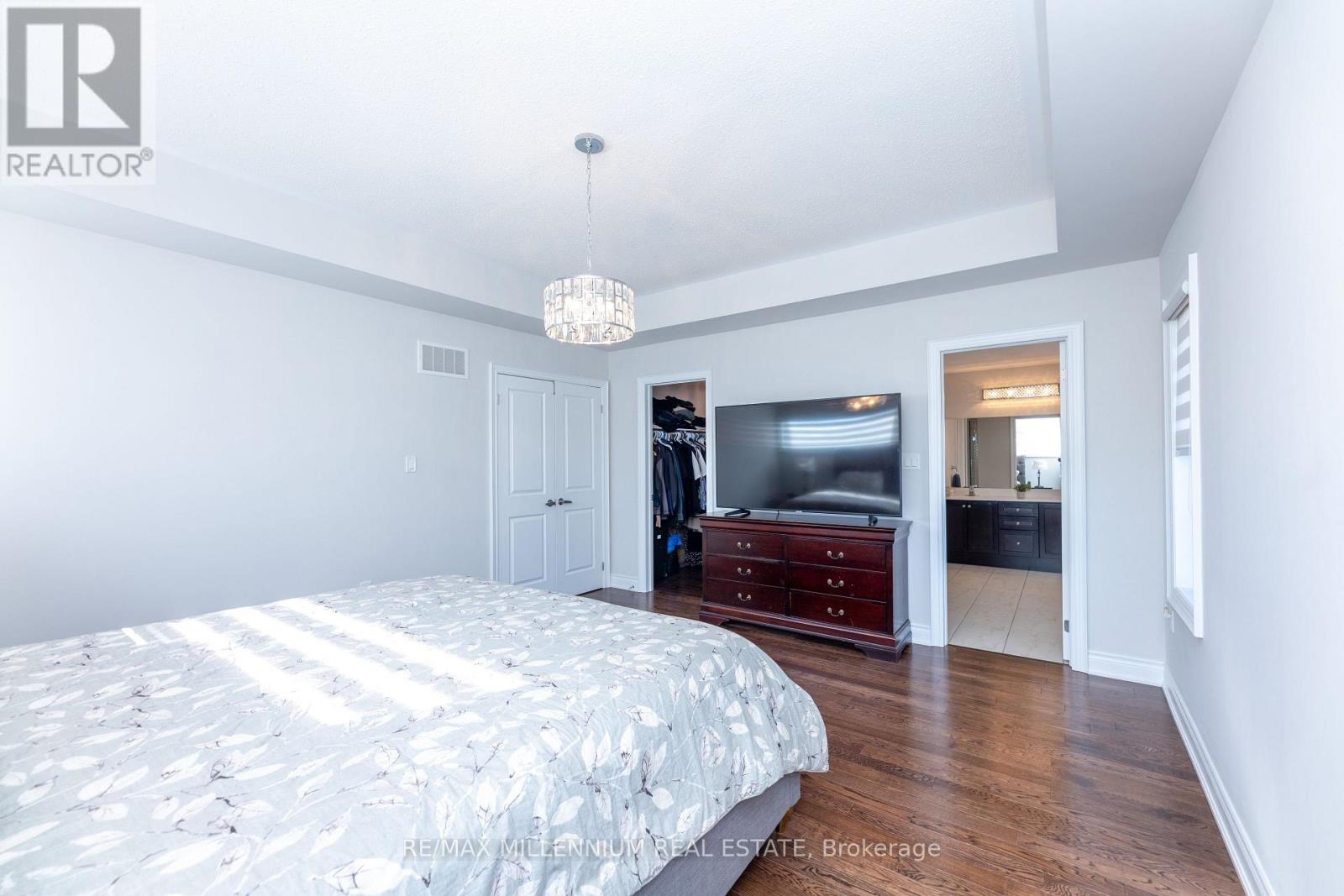 40 Frederick Pearson Street, East Gwillimbury, Ontario  L9N 0R8 - Photo 39 - N12763670