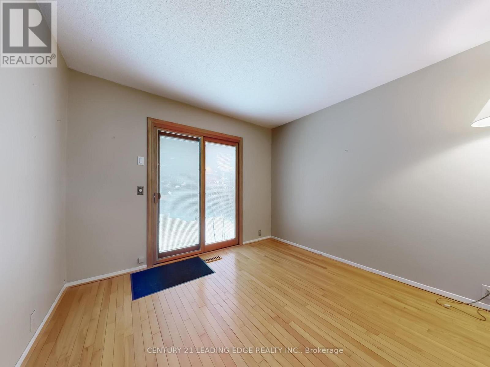 30 Madsen Crescent, Markham, Ontario  L3R 4P3 - Photo 13 - N12763708