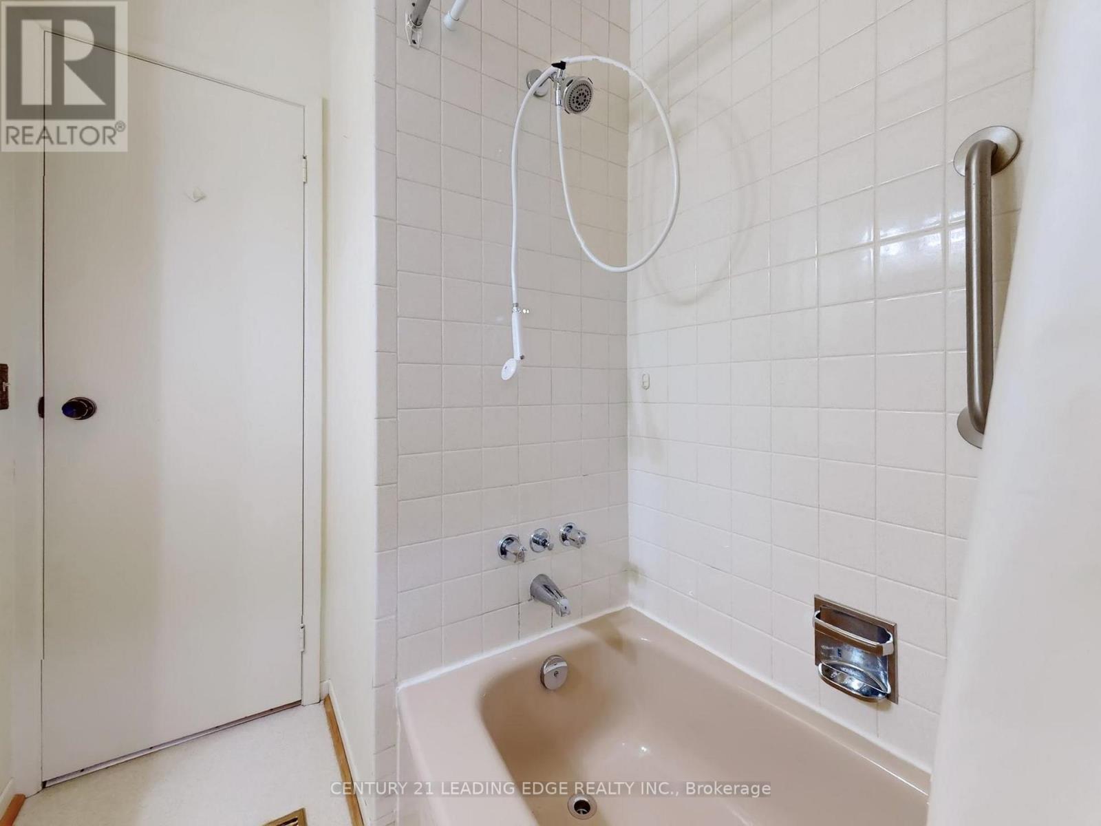 30 Madsen Crescent, Markham, Ontario  L3R 4P3 - Photo 19 - N12763708