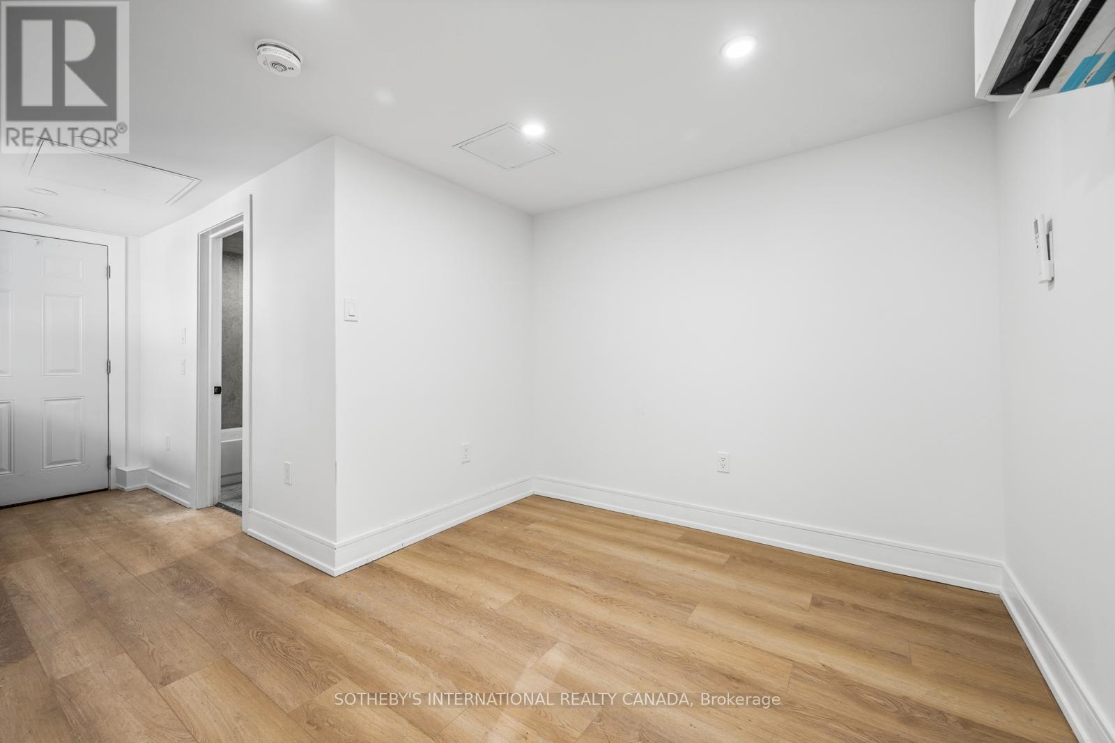 462 Northcliffe Boulevard, Toronto (Oakwood Village), Ontario  M6E 3L2 - Photo 10 - C12632764