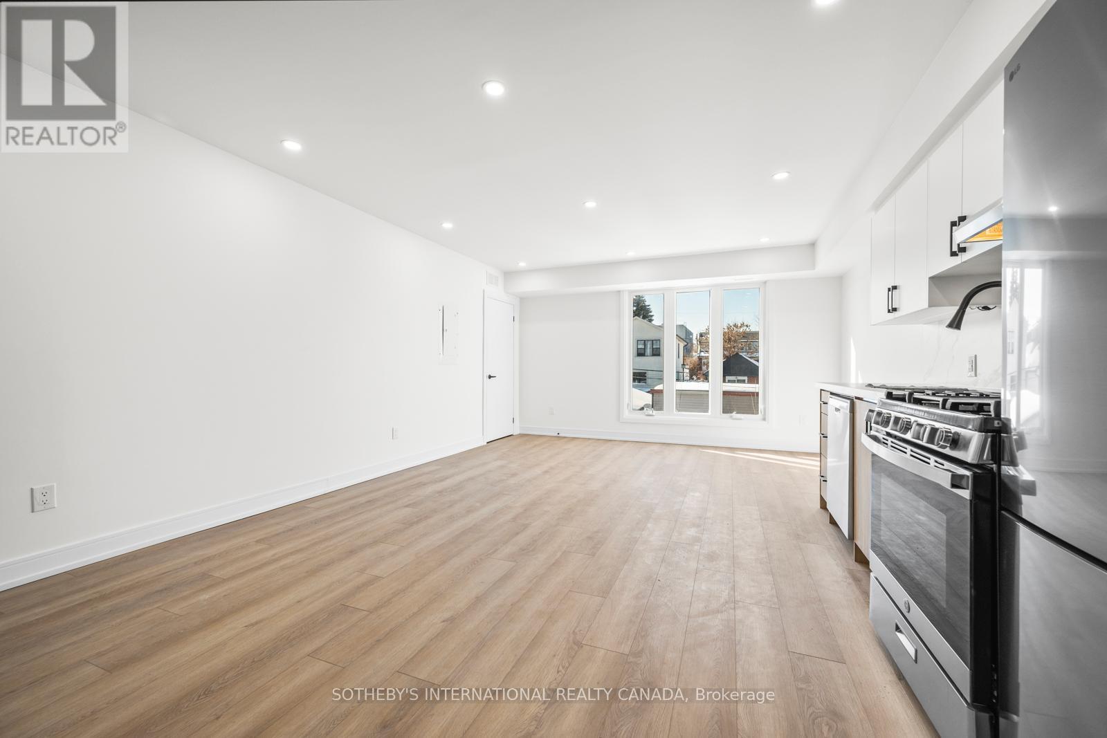 462 Northcliffe Boulevard, Toronto (Oakwood Village), Ontario  M6E 3L2 - Photo 15 - C12632764