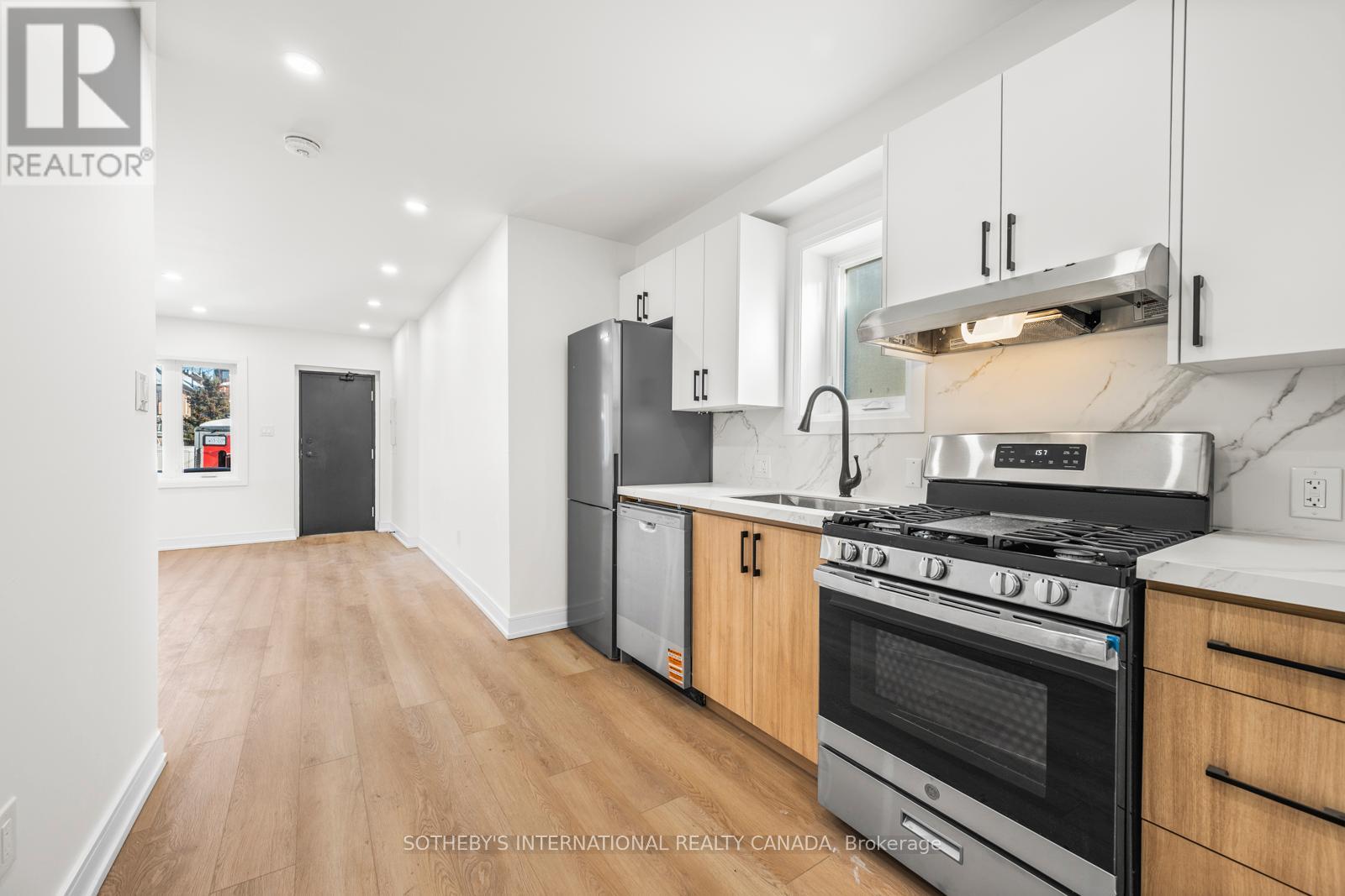 462 Northcliffe Boulevard, Toronto (Oakwood Village), Ontario  M6E 3L2 - Photo 33 - C12632764