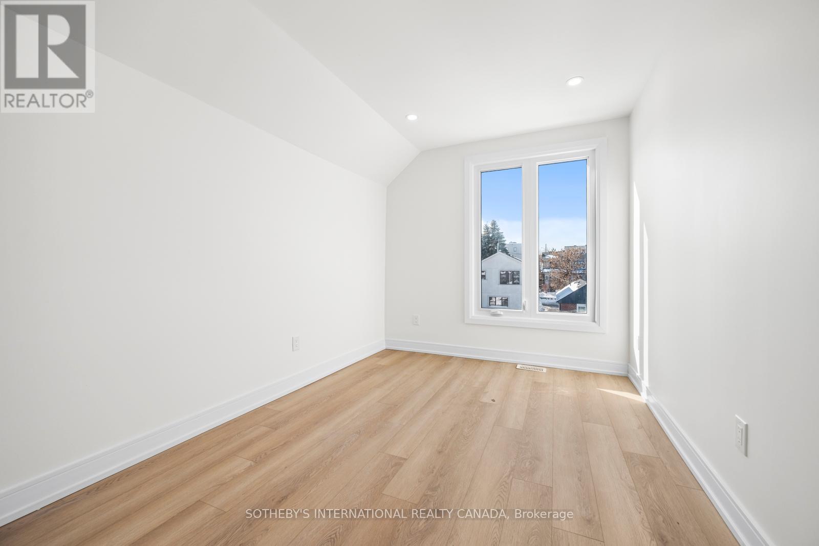 462 Northcliffe Boulevard, Toronto (Oakwood Village), Ontario  M6E 3L2 - Photo 23 - C12632764