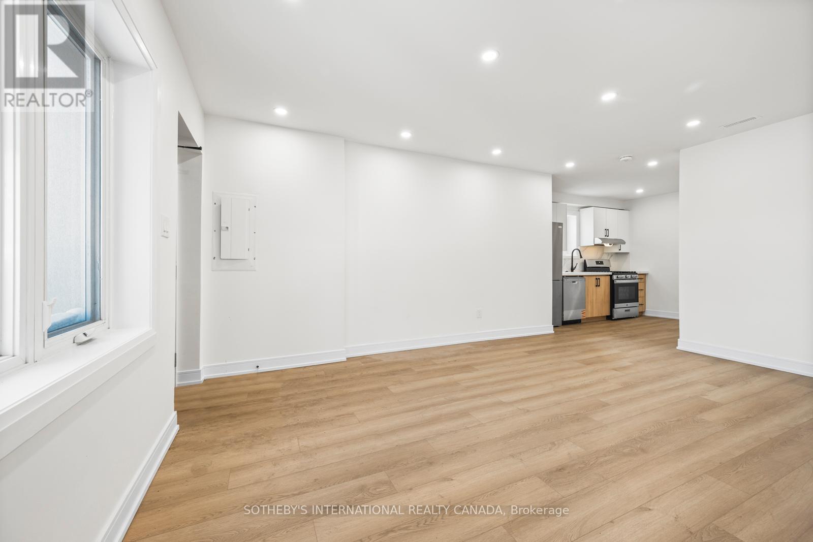 462 Northcliffe Boulevard, Toronto (Oakwood Village), Ontario  M6E 3L2 - Photo 30 - C12632764