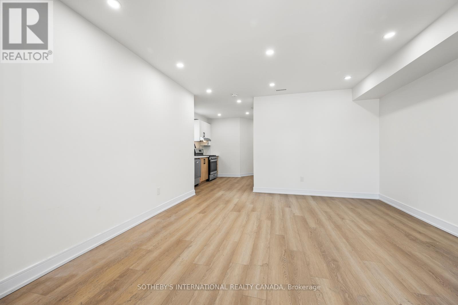 462 Northcliffe Boulevard, Toronto (Oakwood Village), Ontario  M6E 3L2 - Photo 31 - C12632764