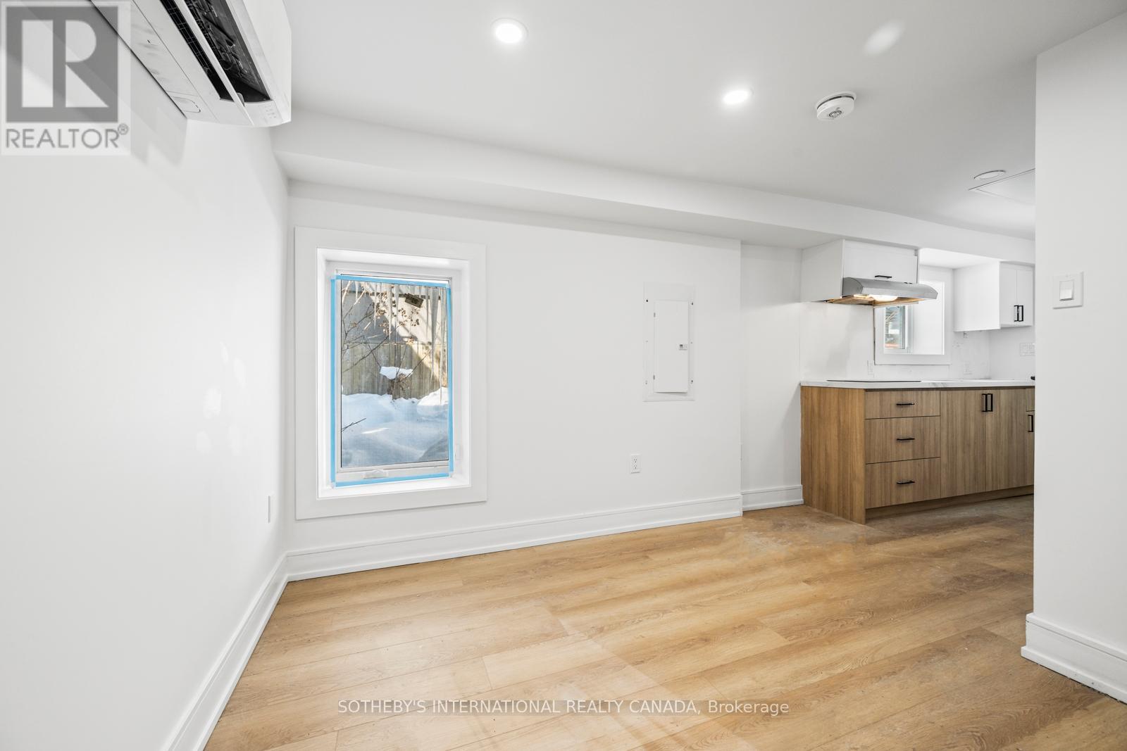 462 Northcliffe Boulevard, Toronto (Oakwood Village), Ontario  M6E 3L2 - Photo 9 - C12632764