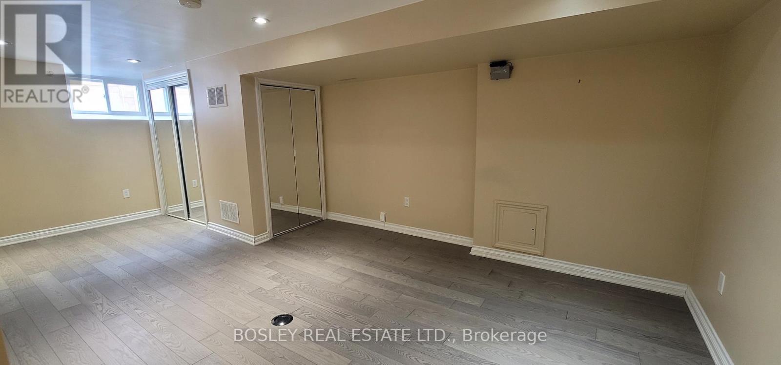 Bsmt - 6 Youngmill Drive, Toronto, Ontario  M4B 2W6 - Photo 15 - E12696736