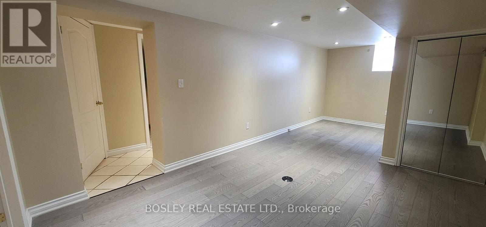 Bsmt - 6 Youngmill Drive, Toronto, Ontario  M4B 2W6 - Photo 13 - E12696736