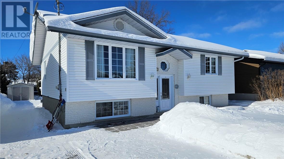 3149 Marie Avenue, Val Caron, Ontario  P3N 1B8 - Photo 2 - 2126269