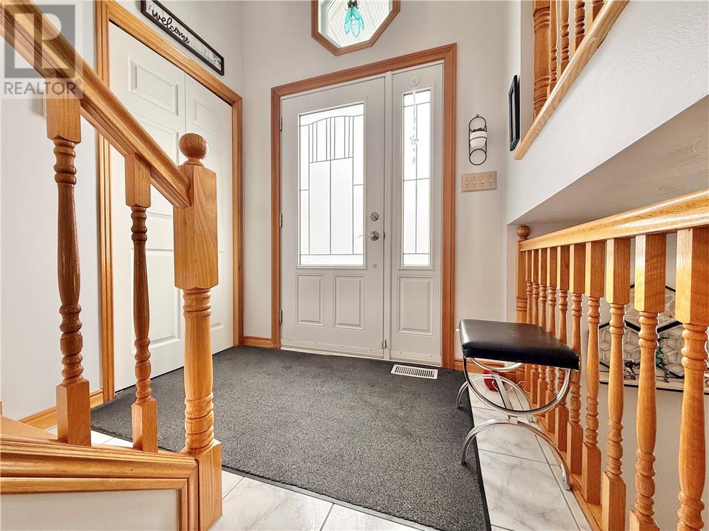 3149 Marie Avenue, Val Caron, Ontario  P3N 1B8 - Photo 4 - 2126269