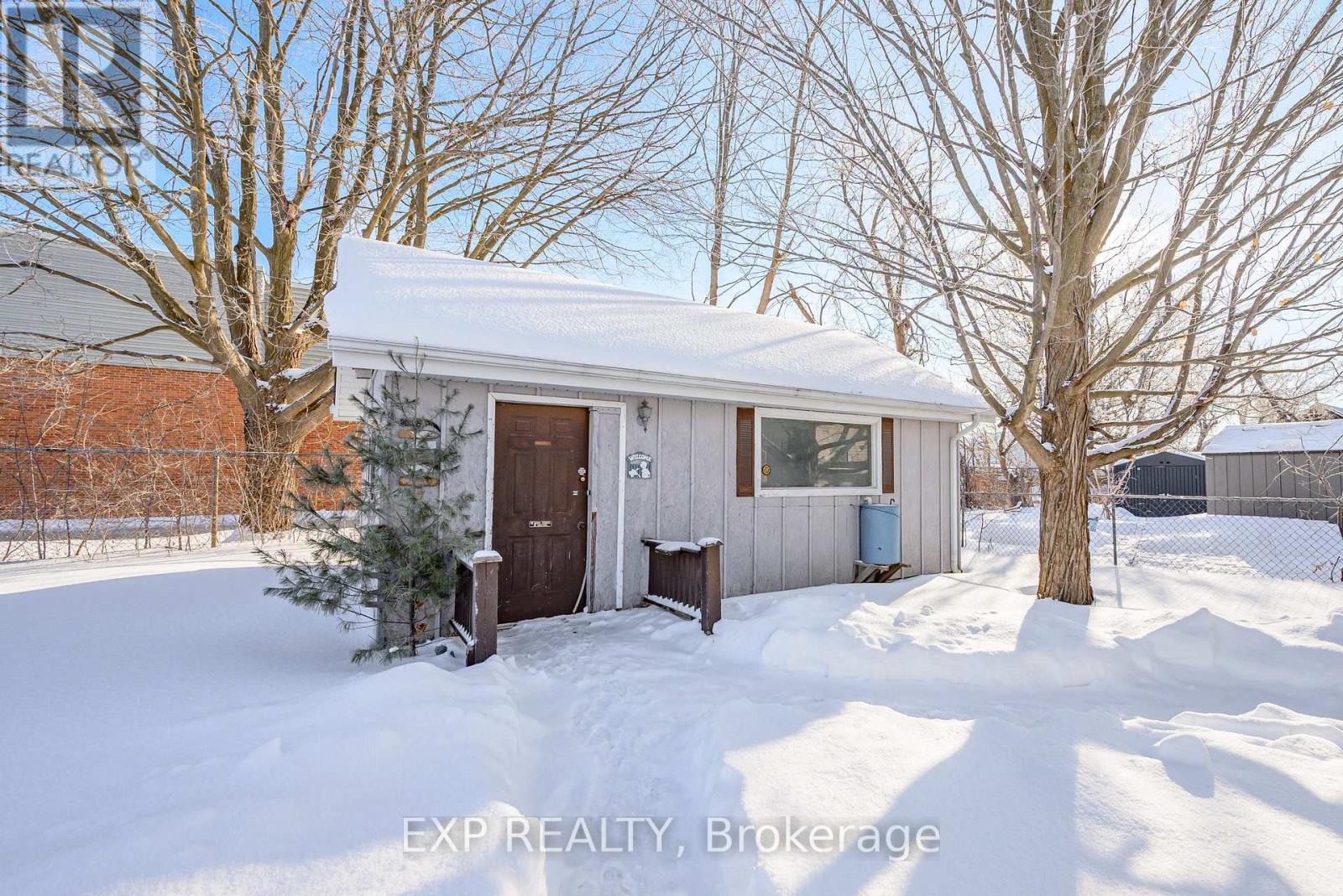 20 St. Paul Street, Kawartha Lakes, Ontario  K9V 1S4 - Photo 42 - X12763580