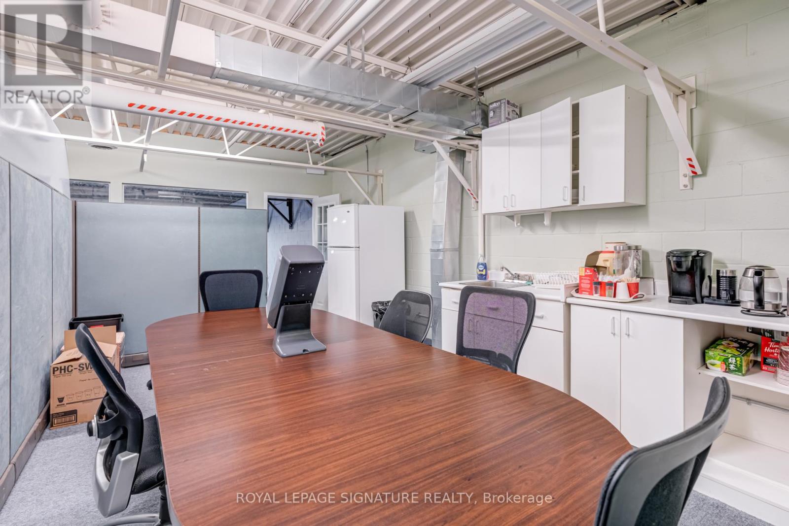 Unit 20 - 145 Traders Boulevard E, Mississauga, Ontario  L4Z 3L3 - Photo 7 - W12763700